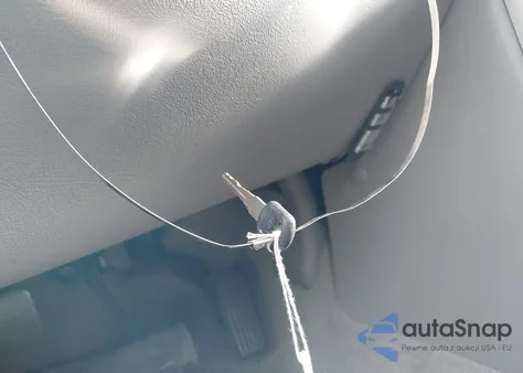 2005 Chevrolet Suburban 1500 Ls из США, поврежденный, VIN 3GNEC16Z45G232667